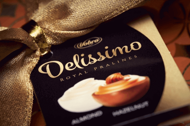 Prezentowe opakowanie pralin Delissimo Royal Pralines Almond i Hazelnut
