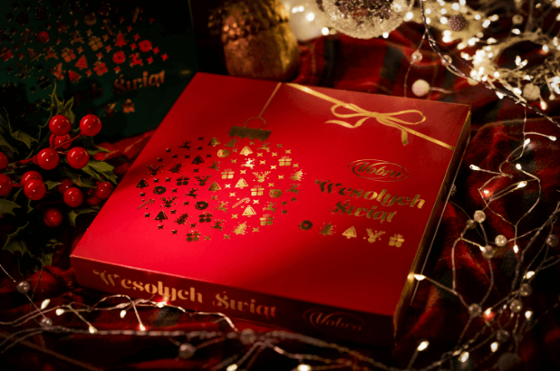 Bombonierka Delissimo Hazelnut & Almond 195 g od Vobro w świątecznej oprawie